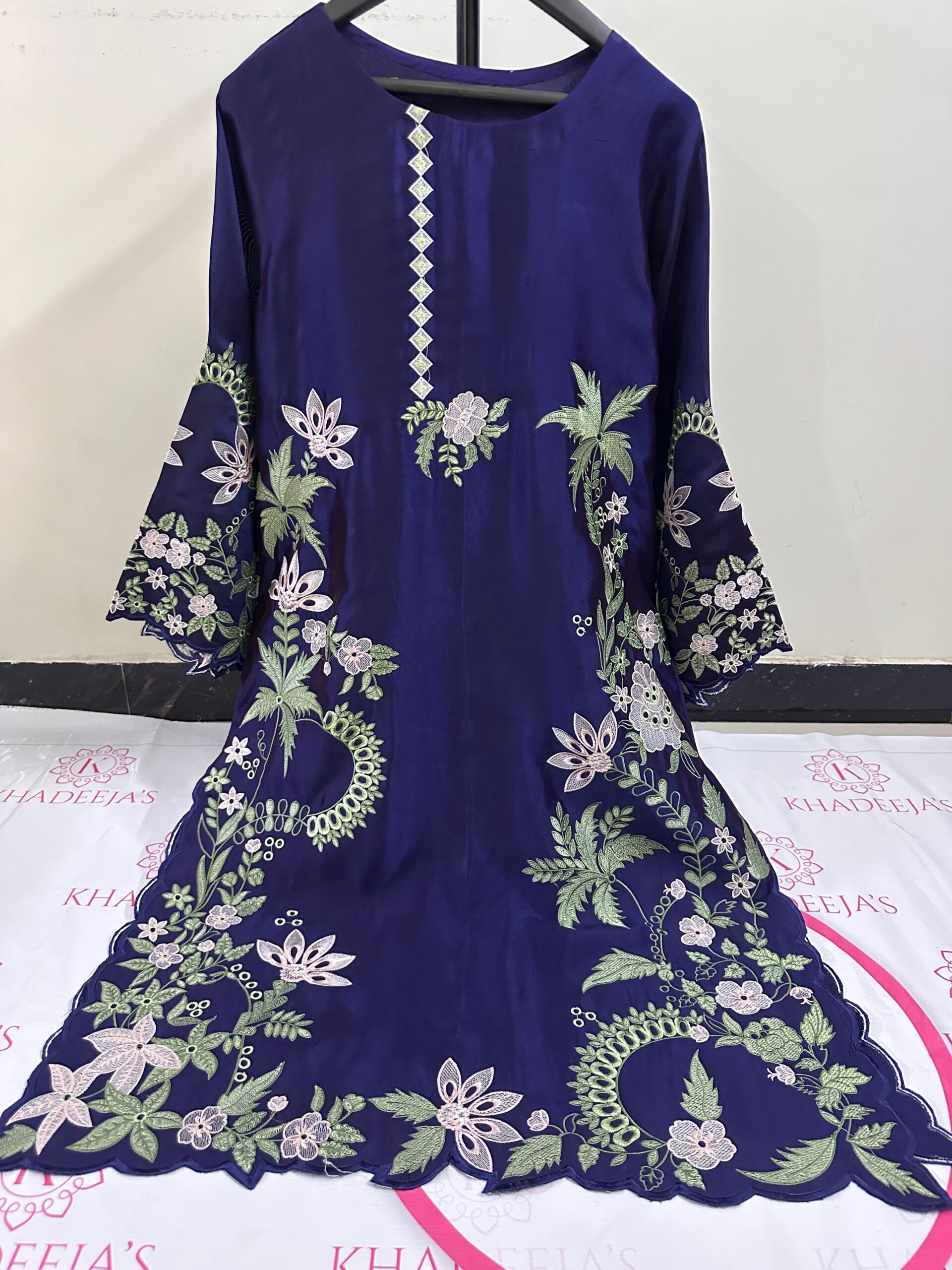 15b5f433-eb31-4276-819e-7a795aeb6547 Embroided Kaaftan Shirt - Image 1